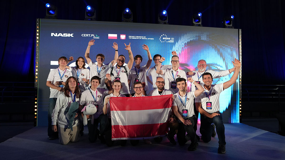 ECSC25 Team Austria Gruppenbild